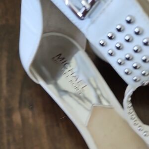 Michael Kors White Heeled Shoes with Pointed Toe